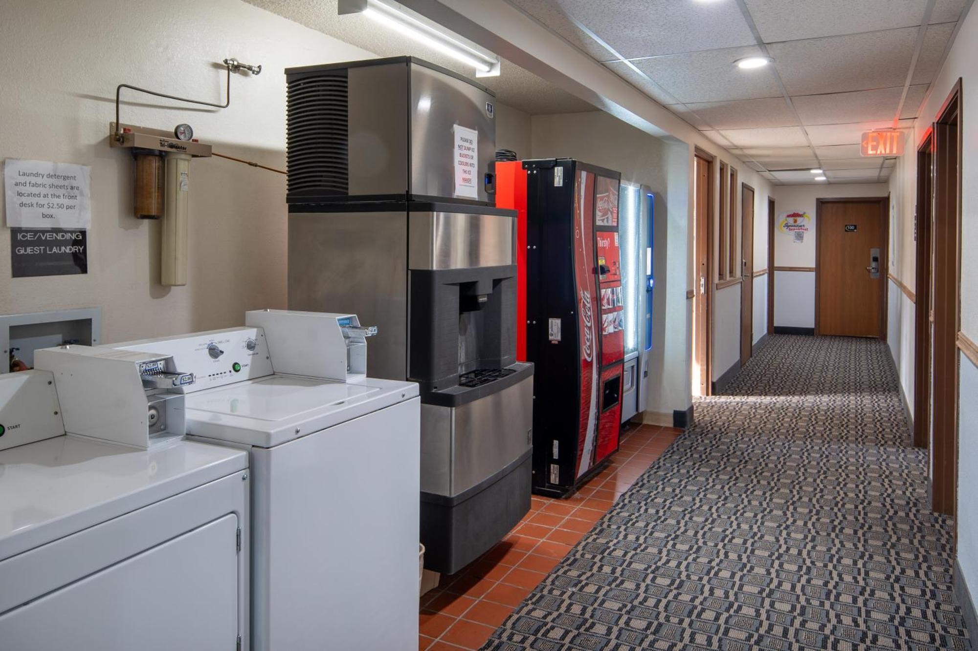 ซูเปอร์ 8 บาย วินด์แฮม ลิฟวิงส์ตัน เยลโลว์สโตน Motel ลิฟวิงสตัน ภายนอก รูปภาพ