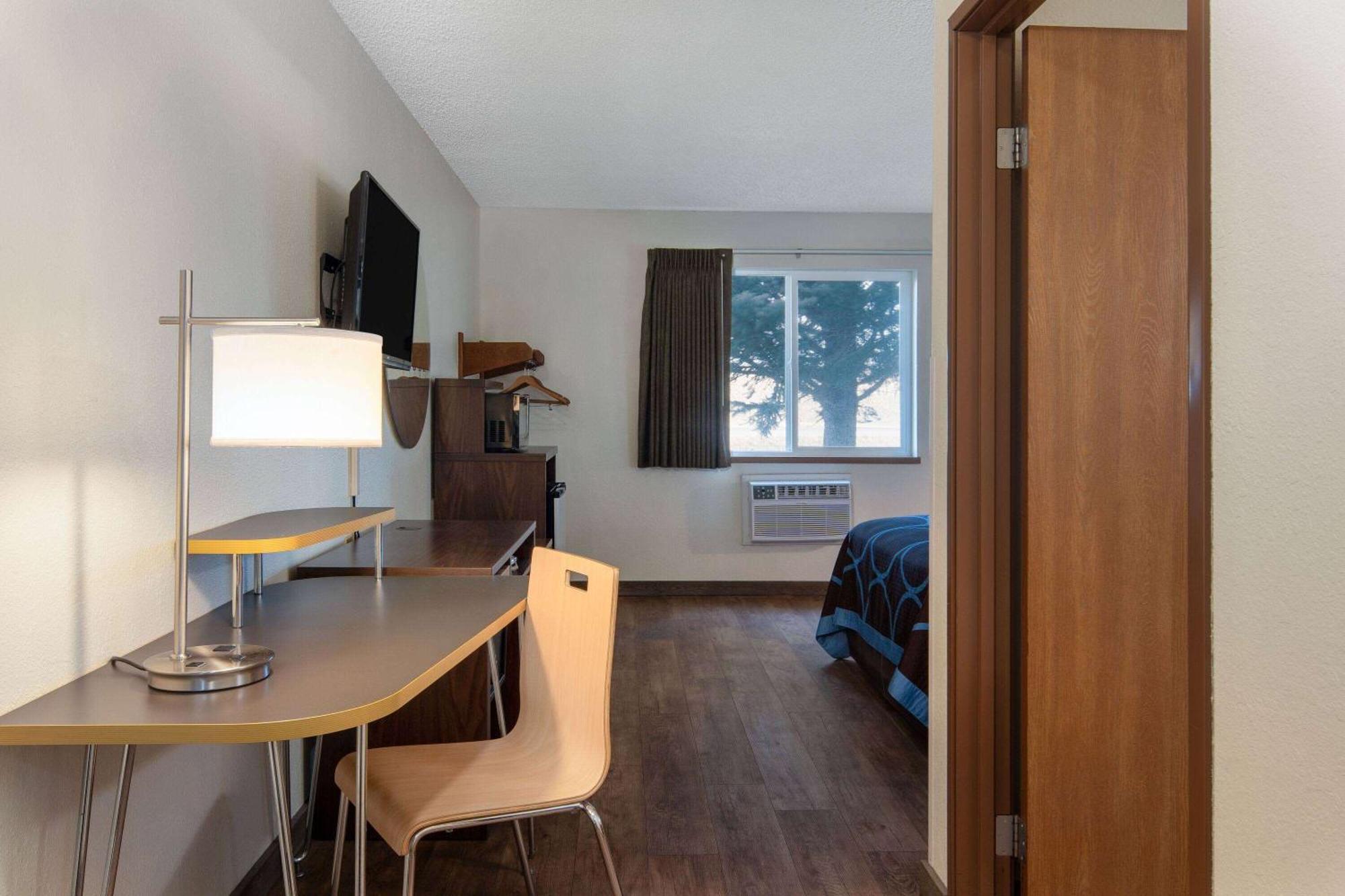 ซูเปอร์ 8 บาย วินด์แฮม ลิฟวิงส์ตัน เยลโลว์สโตน Motel ลิฟวิงสตัน ภายนอก รูปภาพ